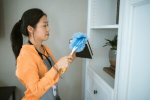 Read more about the article The Top 5 Benefits of a Recurring Home Cleaning Service