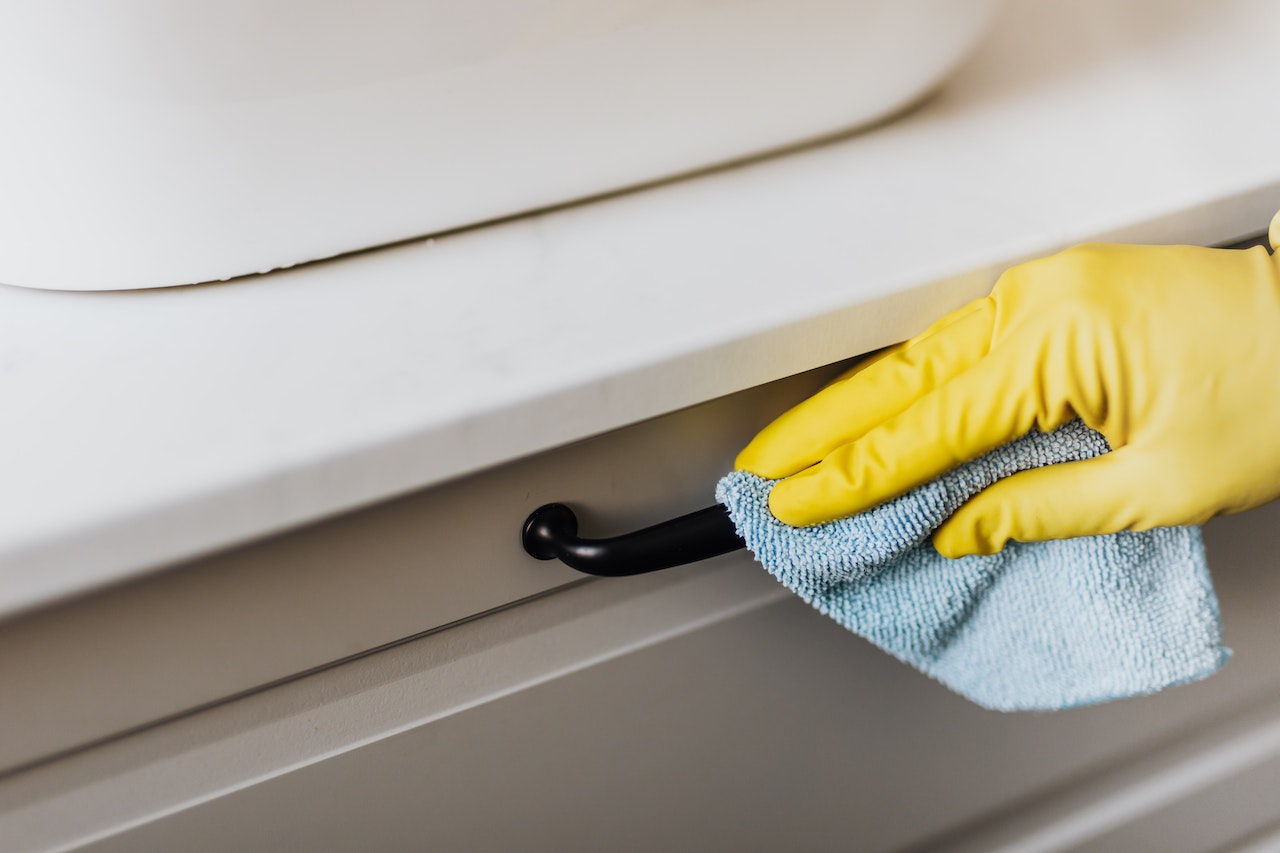 Read more about the article 4 Qualities to Expect from a House Cleaning Service