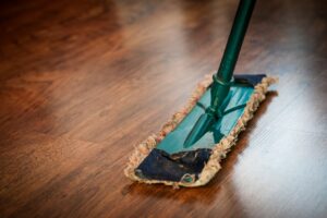 Read more about the article 5 Ways to Clean Faster and More Efficiently