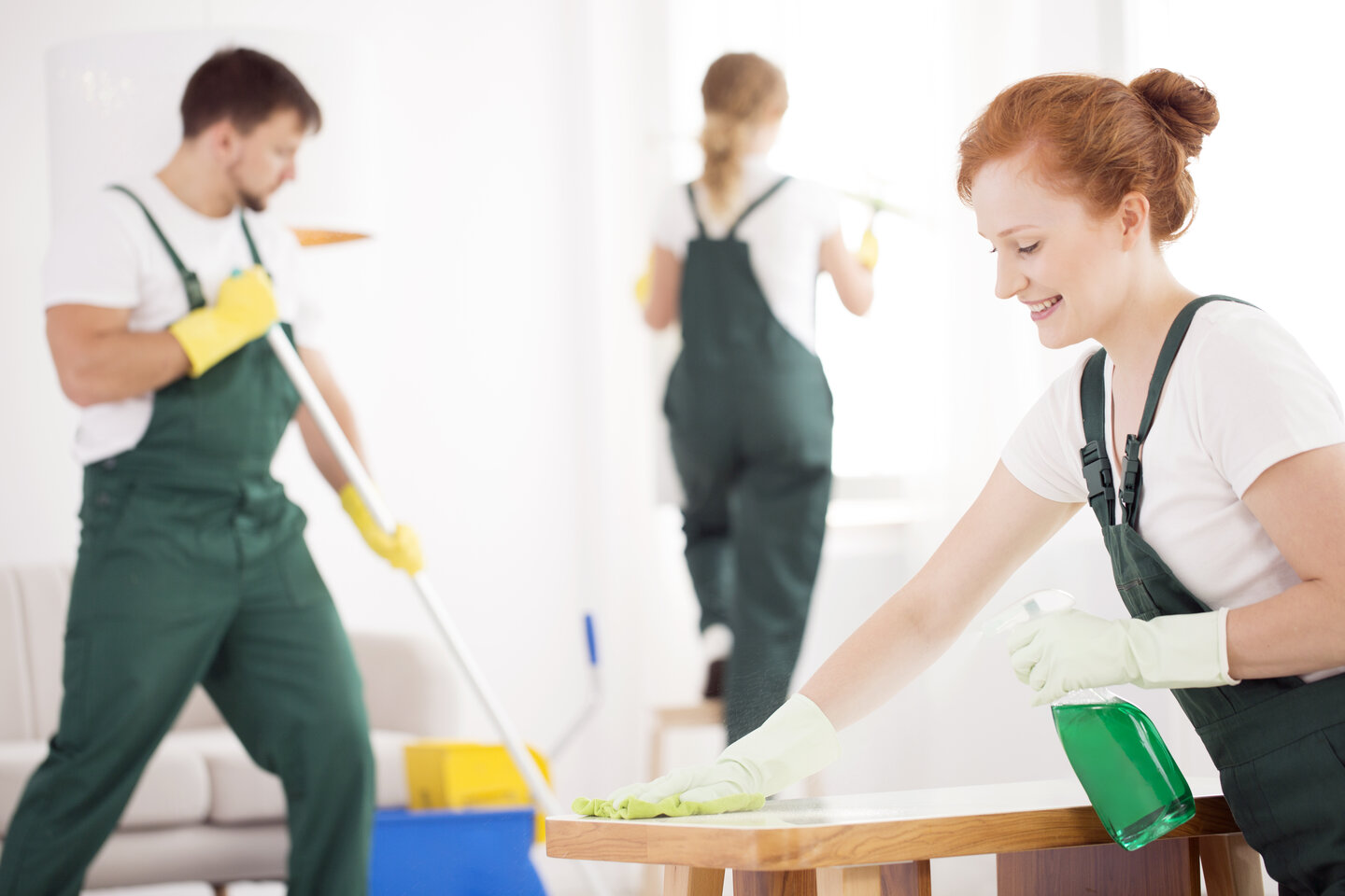 Read more about the article 7 Steps on How to Hire the Best House Cleaning Services