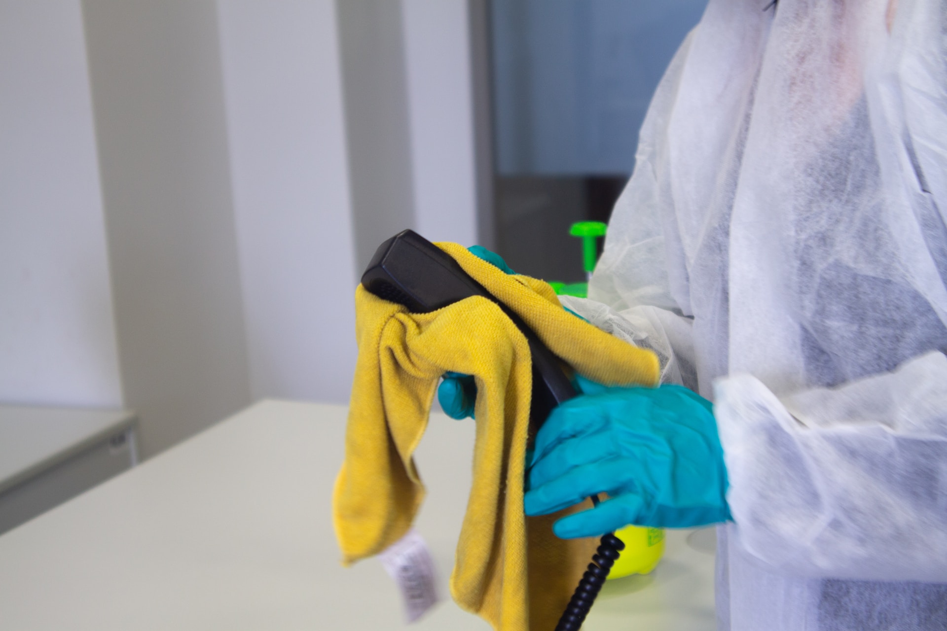 You are currently viewing Why Professional House Cleaners Are Worth the Investment